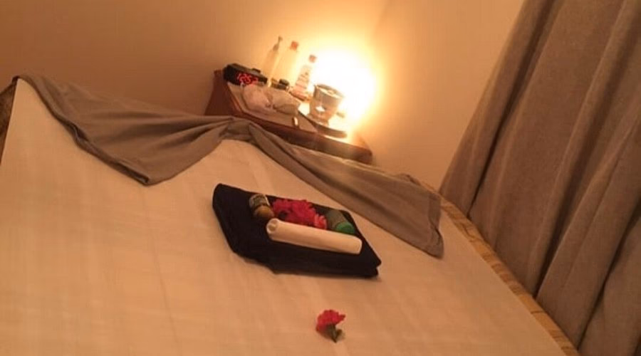 Where is authentic Thai massage & therapy?