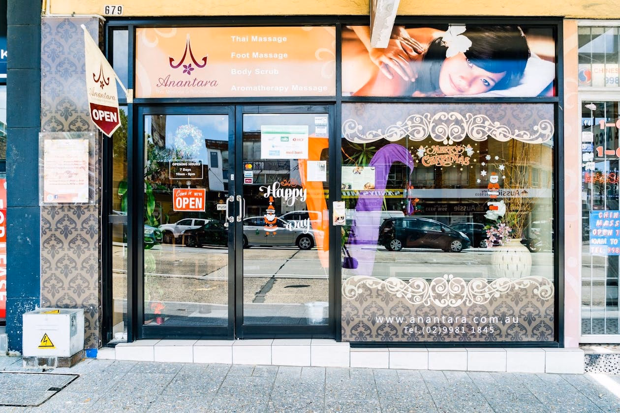 Where can I contact Anantara Thai massage?