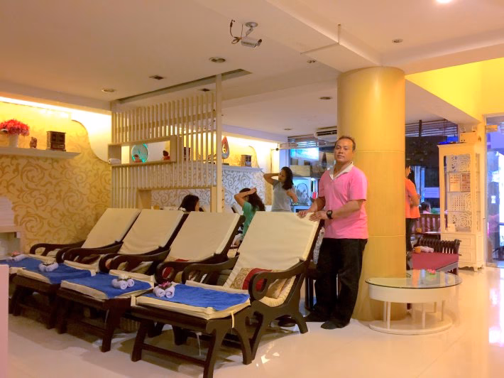 Should you go to a massage parlour in Bangkok?