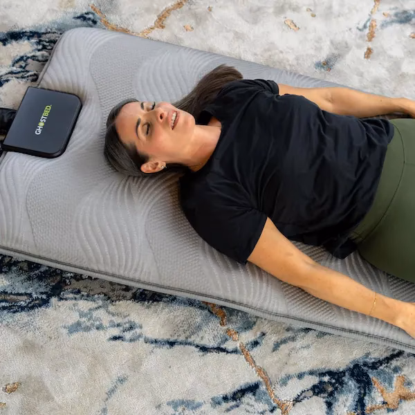 Can a shiatsu full body massage mat be used on a couch?