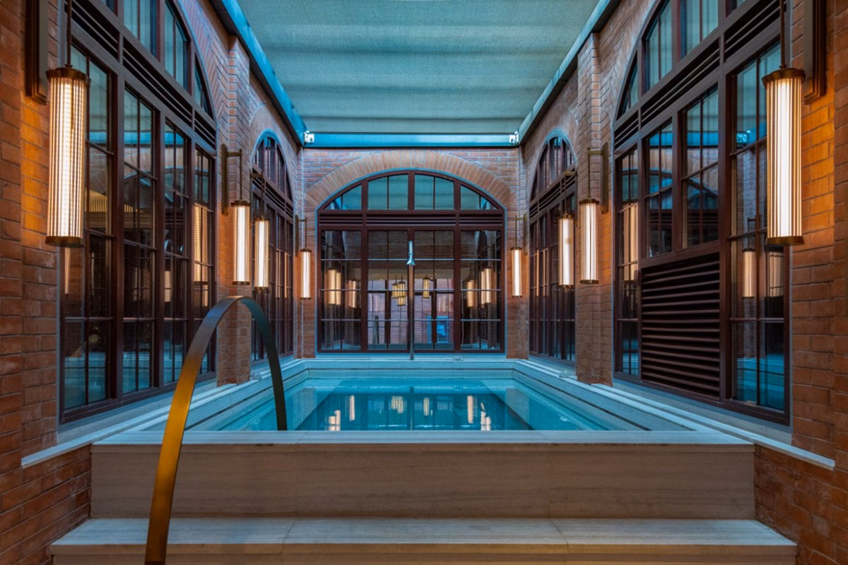 How many spa & massages are available in Shanghai?