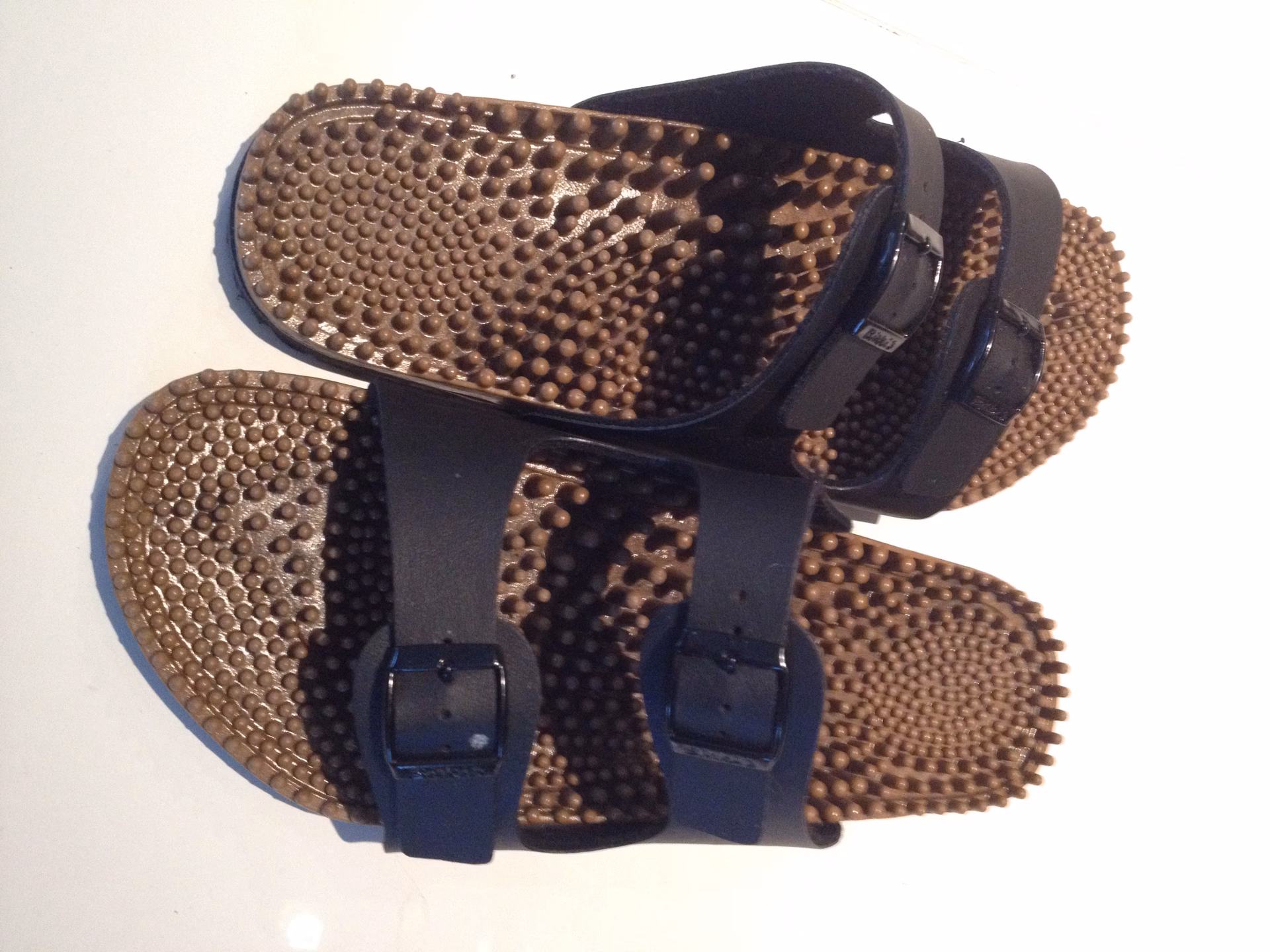 Comment entretenir ses chaussures Scholl et Birkenstock ?