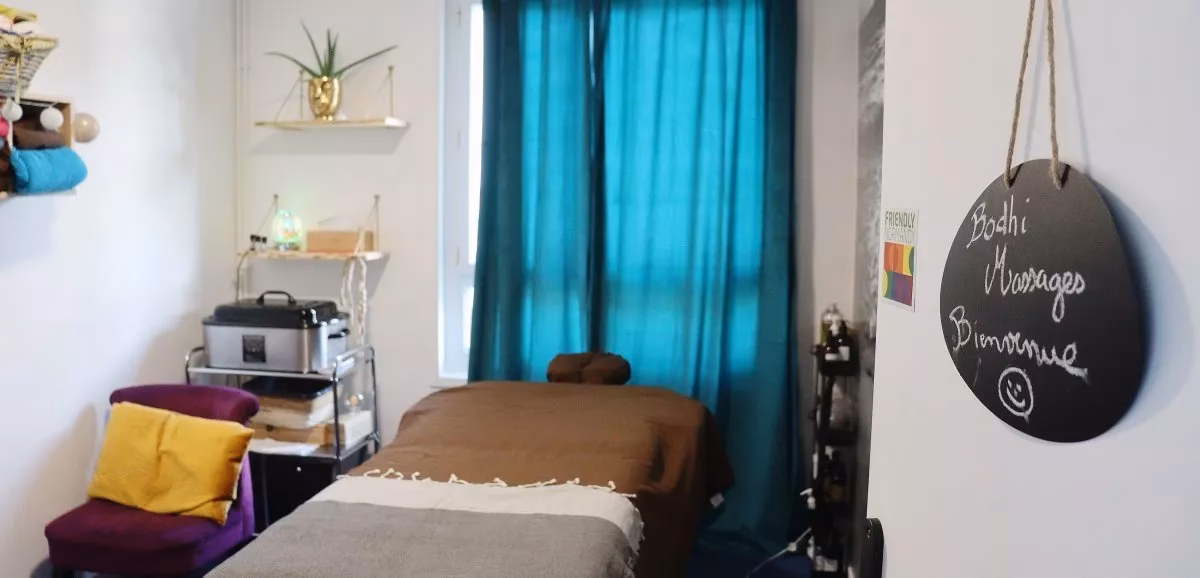 Qui a ouvert le cabinet de massage bien-être 'bodhi massages' ?