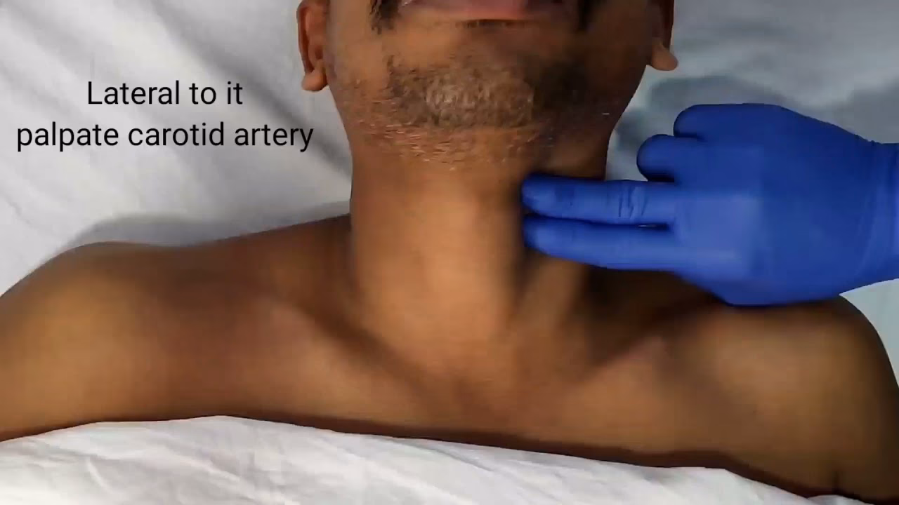 Quand faut-il effectuer un massage sur les sinus carotides ?