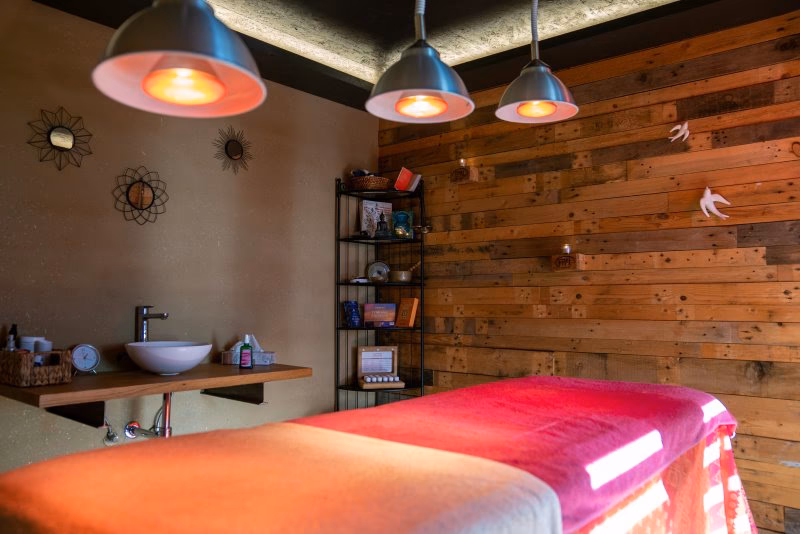 Où trouver une chambre avec jacuzzi à proximité de Malmedy ?