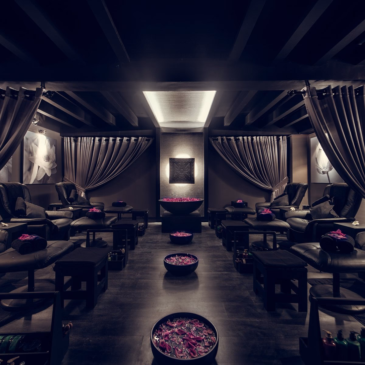 Where is Spa Ceylon's corporate office located?