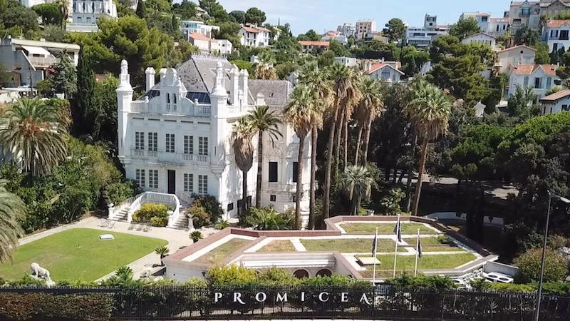 Où se trouve le centre de thalassothérapie et Spa du château Berger ?