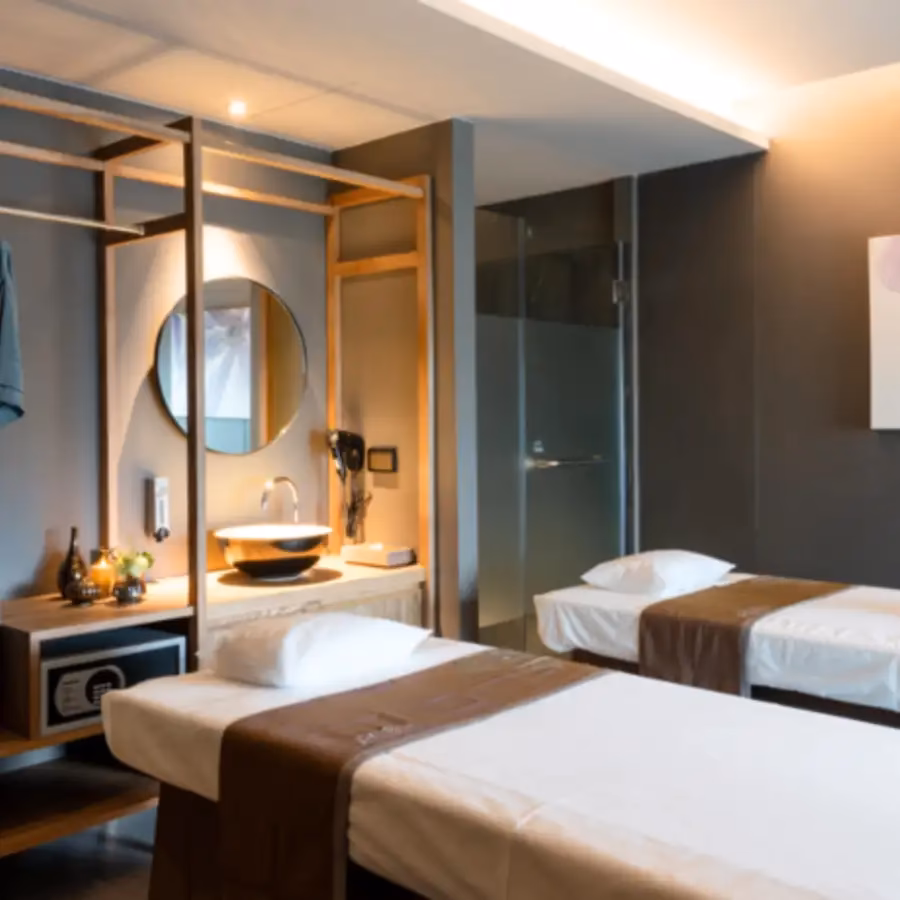 What is Thai taste hub MahaNakhon CUBE?