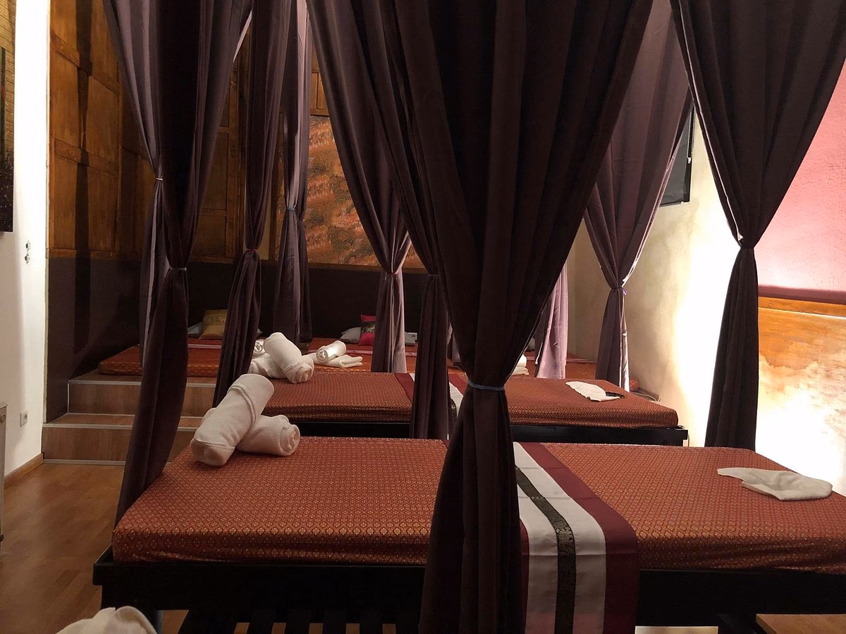 Was ist der Unterschied zwischen Thai-Massage und Ölmassage?