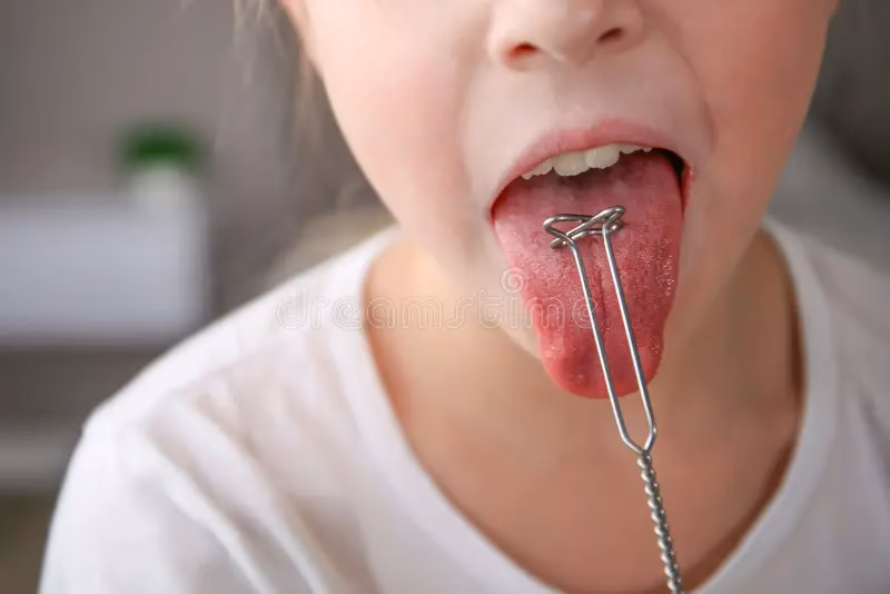 Comment masser sous la langue ?