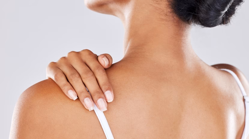 Comment soulager les douleurs et les tensions dans la nuque ?