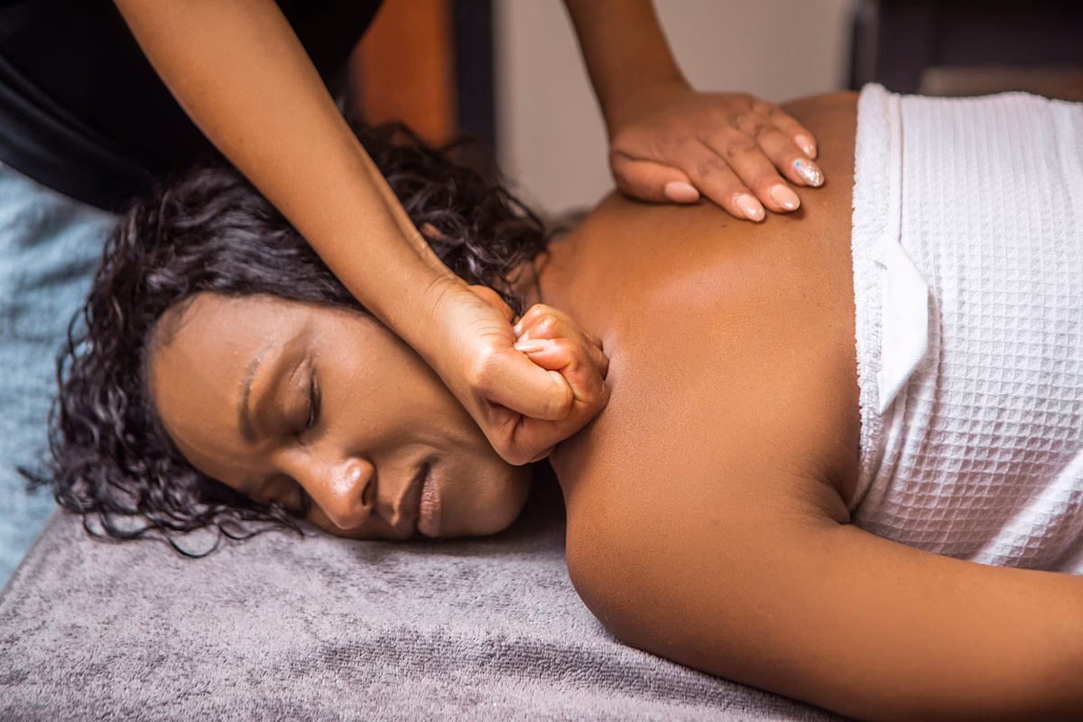 Qu'est-ce que le massage Deep tissu ?