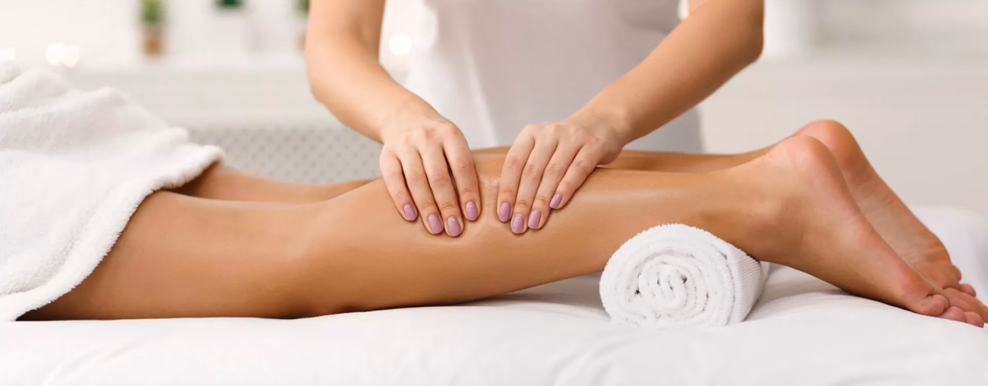 Quels sont les bienfaits du massage jambes lourdes ?