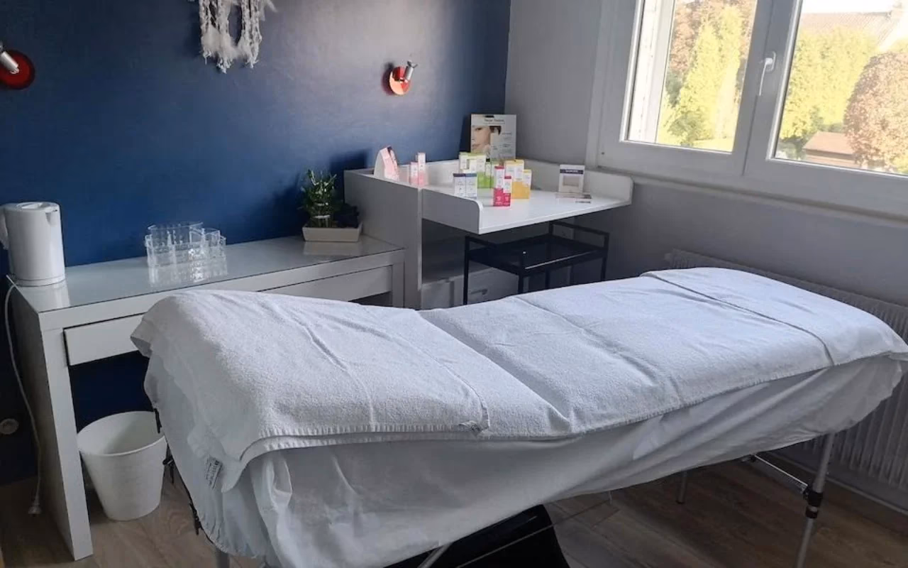 Comment contacter l'hôpital de Lomme?