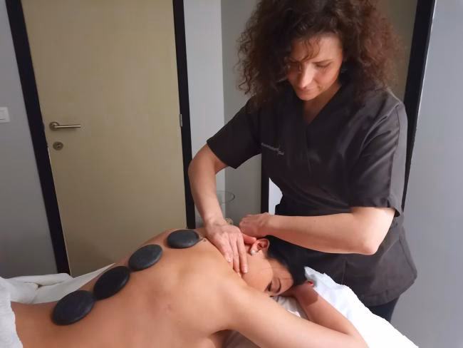Quels sont les avantages du massage relaxant à marche-en-Famenne ?