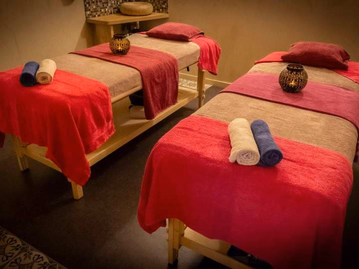 Quels services propose l'Institut escale beauté à Roanne ?