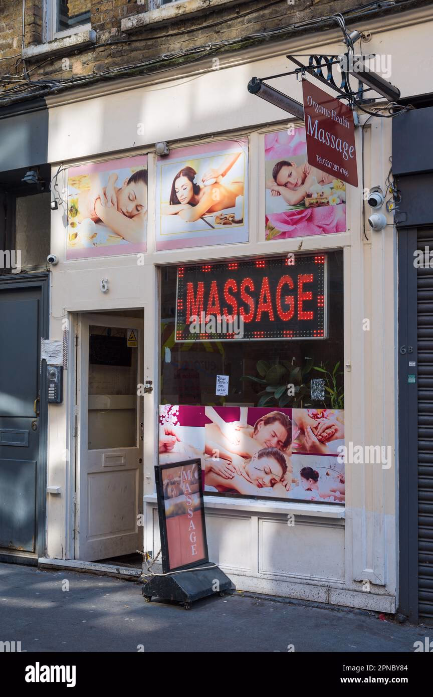 Does 7 Bali Spa in Soho offer therapeutic massage?