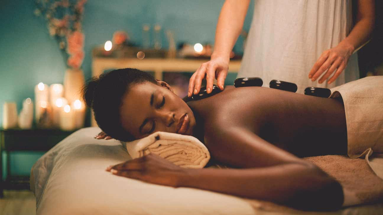 Quels sont les mouvements utilisés dans un massage relaxant ?