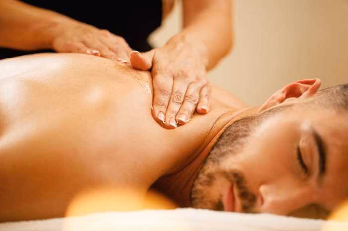 Quels sont les principes du massage tantrique ?