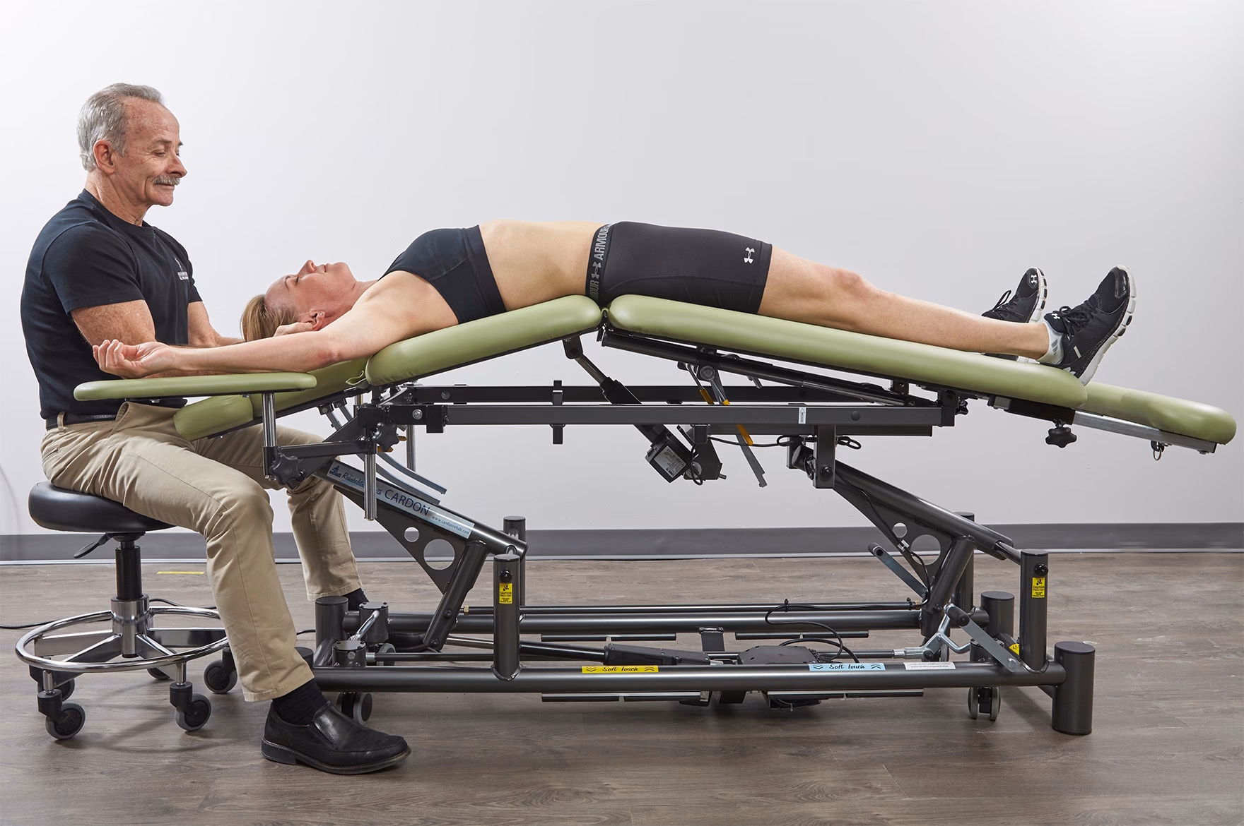 What are the features of a massage table?