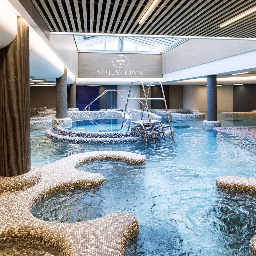 Quels soins sont proposés par l'Hôtel Spa de Saint-Malo ?