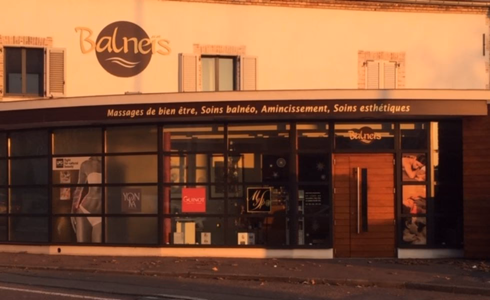 Où se trouve le salon de massage le sens du bien-être ?
