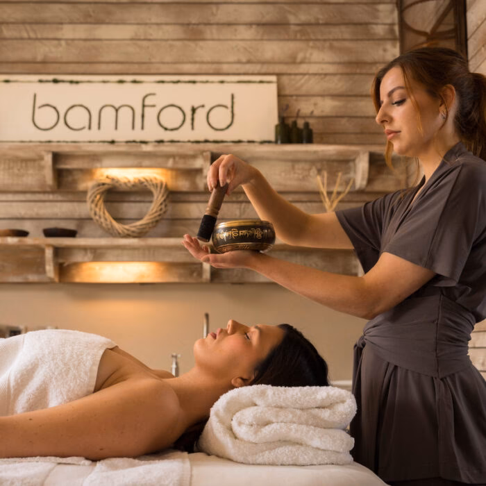 Where can I get spa day pampering in Edinburgh?
