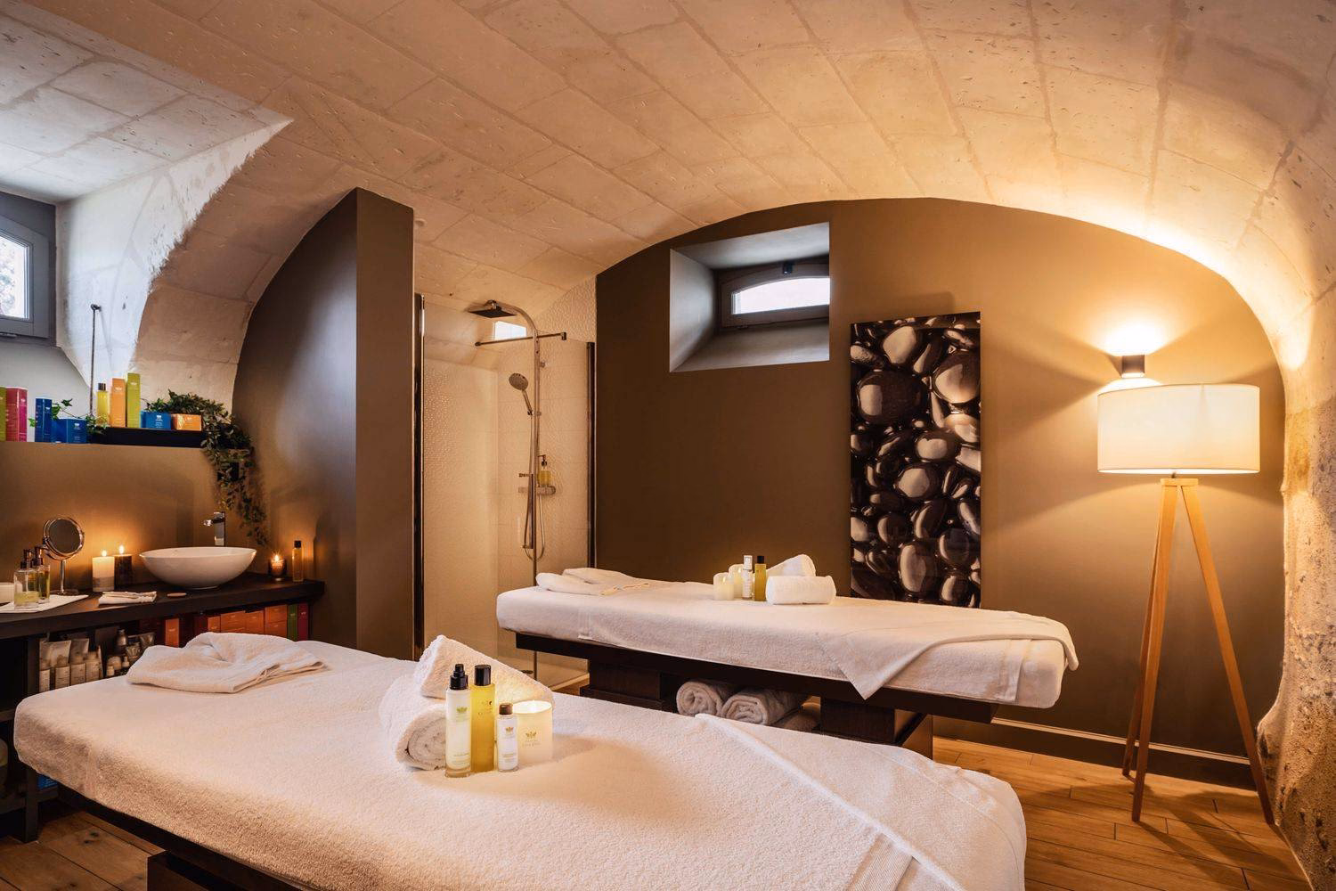 Quels sont les soins proposés par l'Hôtel Spa à Tours ?