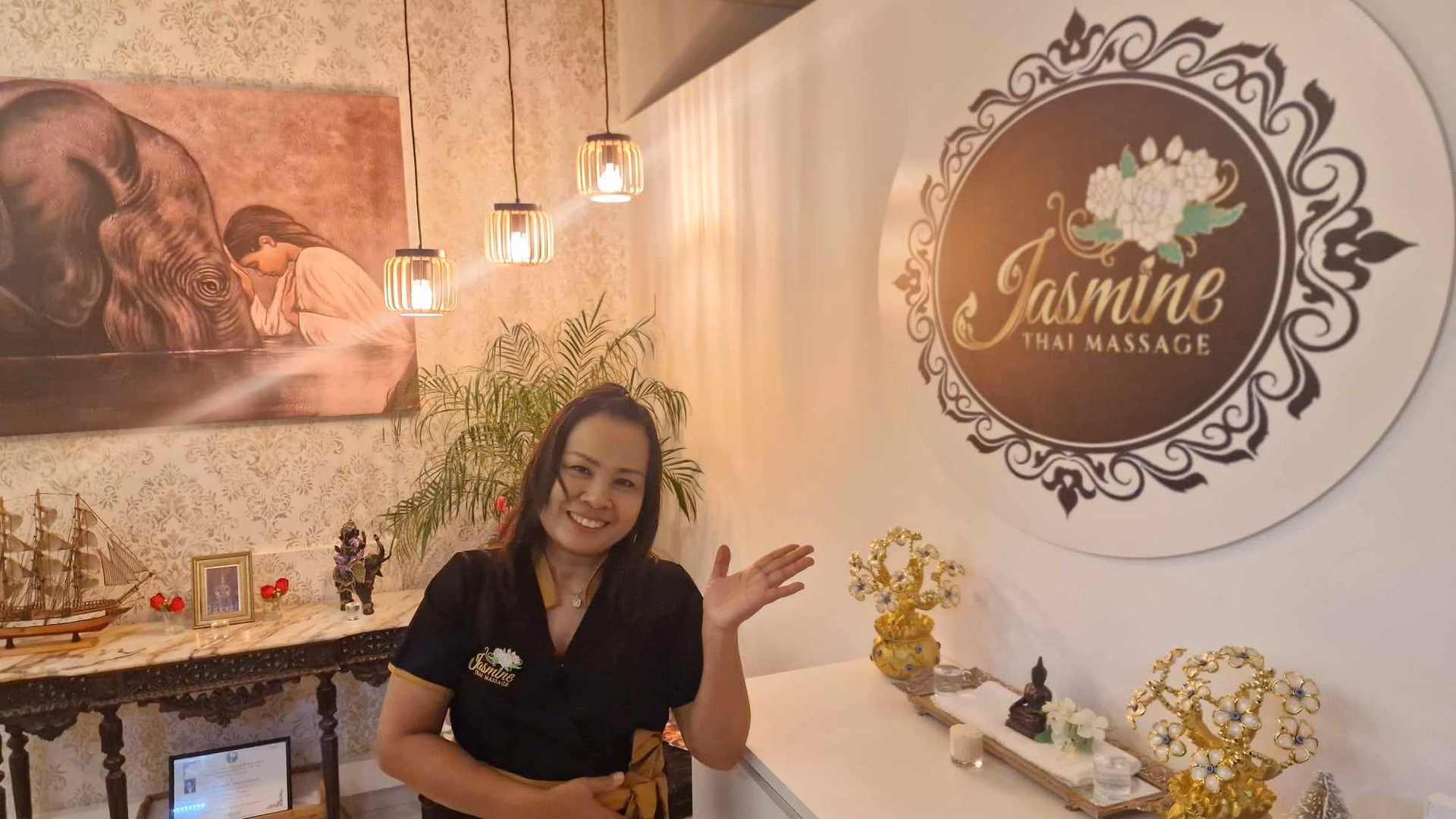 What are the benefits of Thai massage therapy?