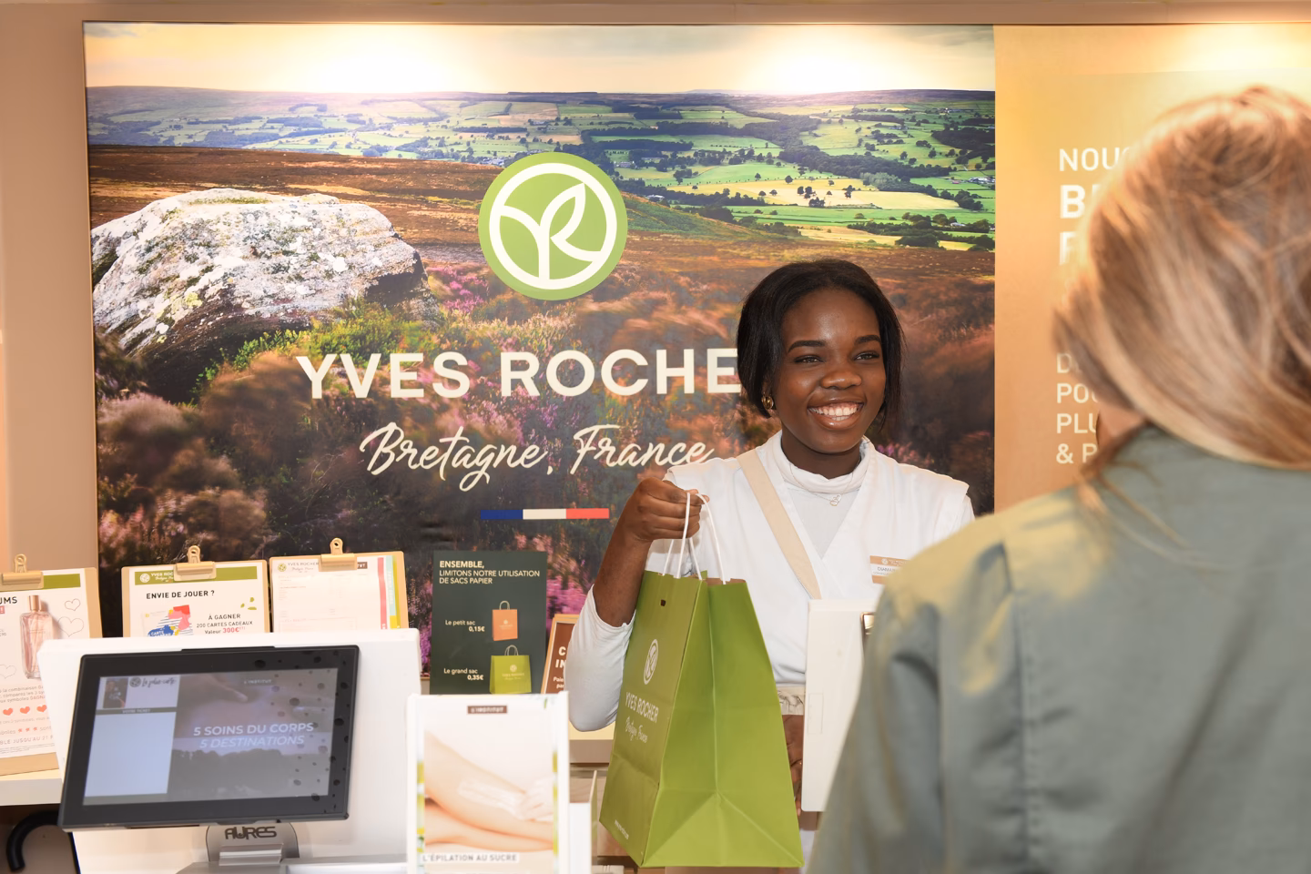 Quels sont les horaires de l'Institut Yves Rocher?